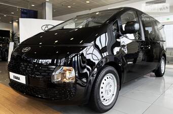 Hyundai Staria 2025 Comfort