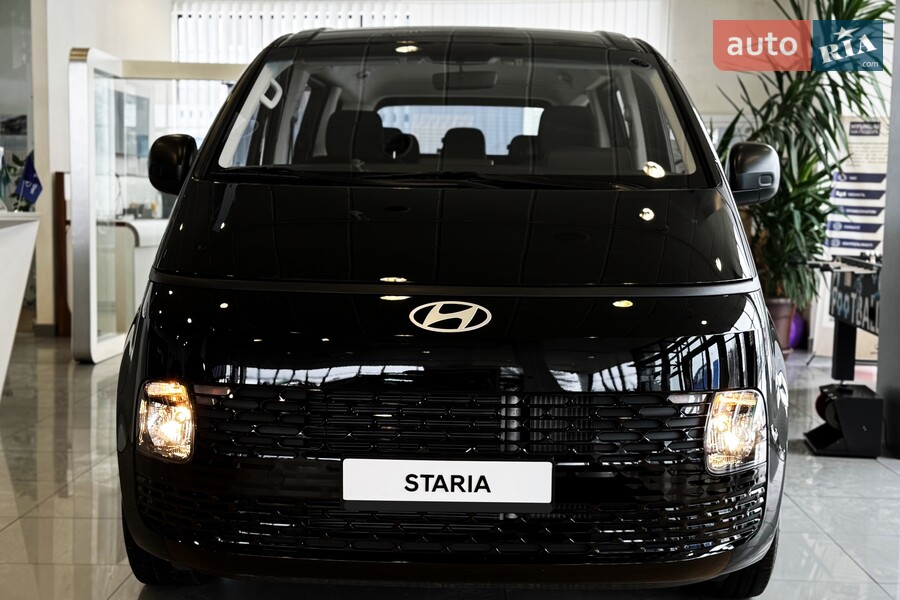 Hyundai Staria - фото 2
