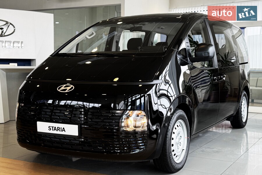 Hyundai Staria - фото 1