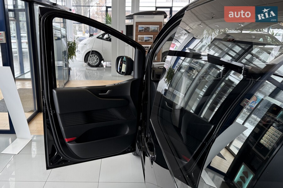 Hyundai Staria - фото 8