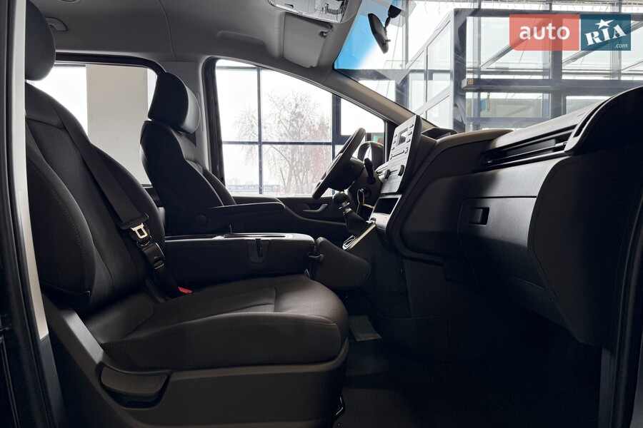 Hyundai Staria - фото 17