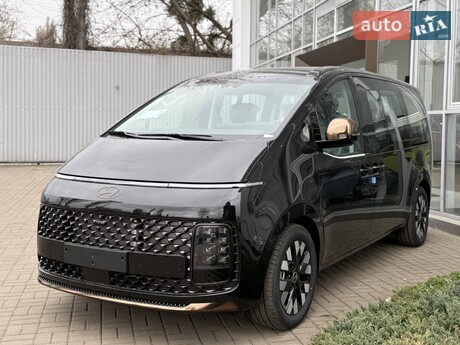 Hyundai Staria 2025