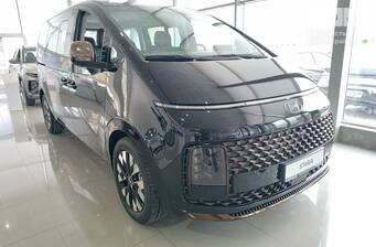Hyundai Staria 2026 Top