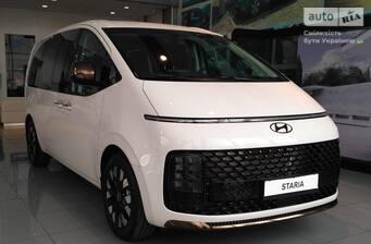 Hyundai Staria 2026 Top