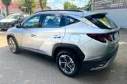Hyundai Tucson Express