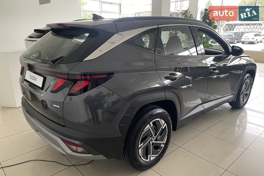 Hyundai Tucson - фото 8