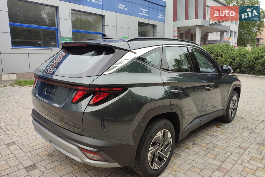 Hyundai Tucson - фото 8