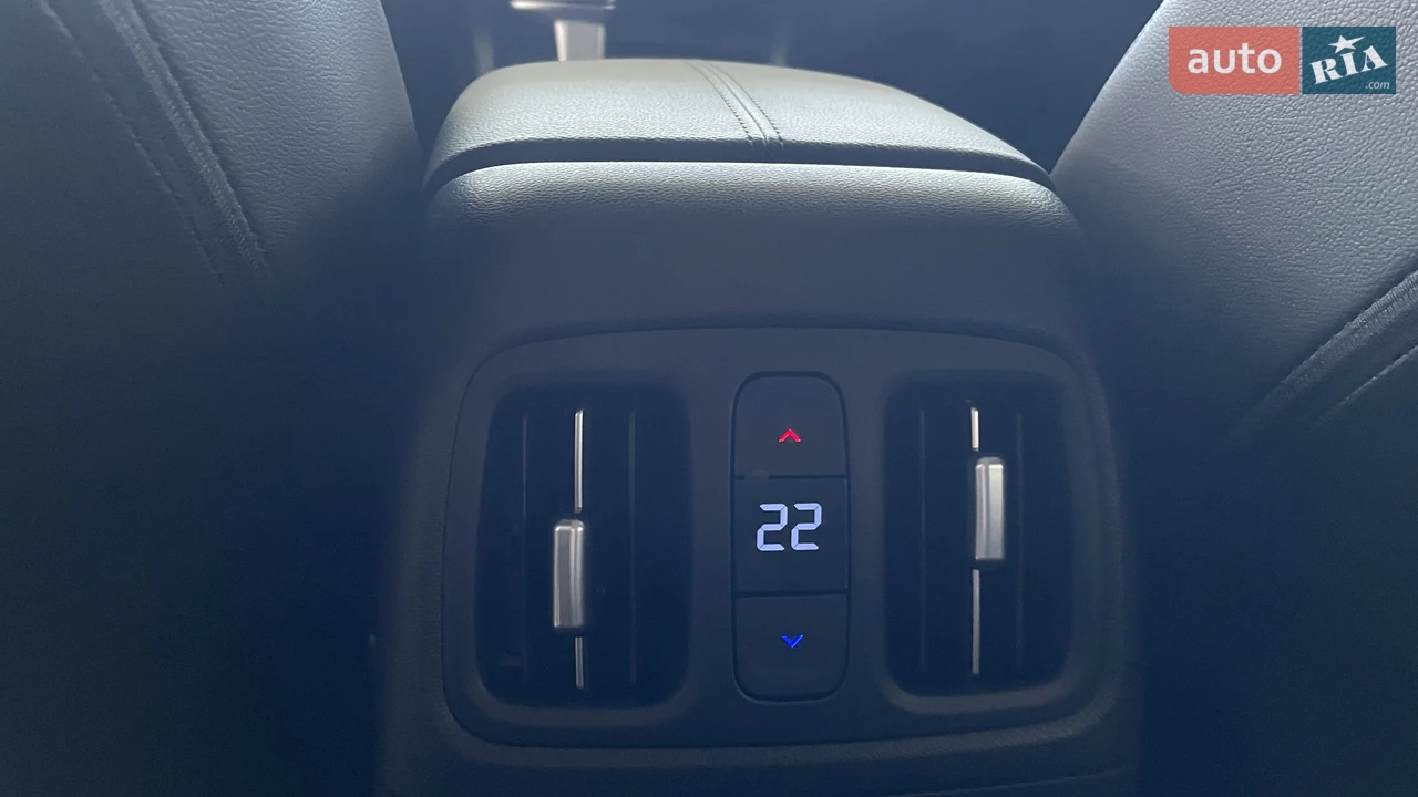 Hyundai-0