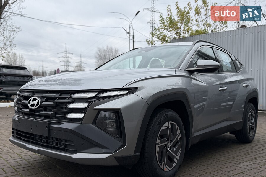 Hyundai Tucson - фото 1