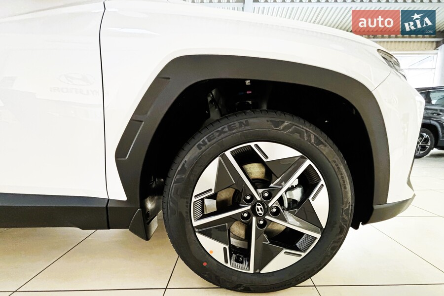 Hyundai Tucson - фото 8