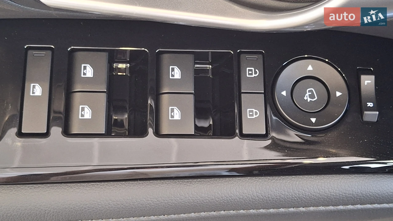 Hyundai-13