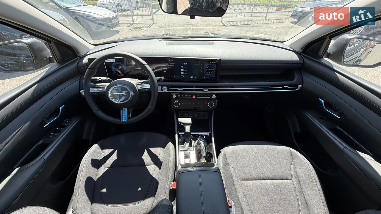 Hyundai-44