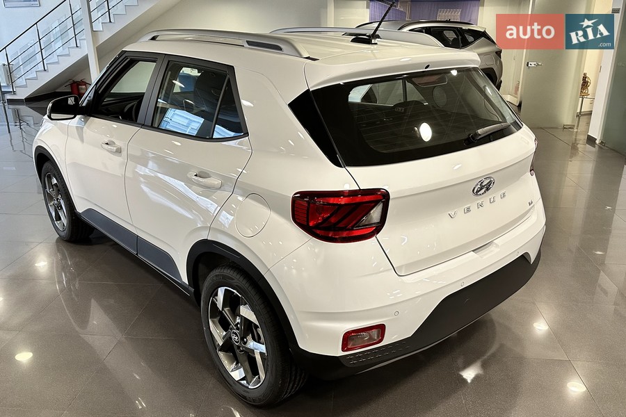 Hyundai Venue - фото 6