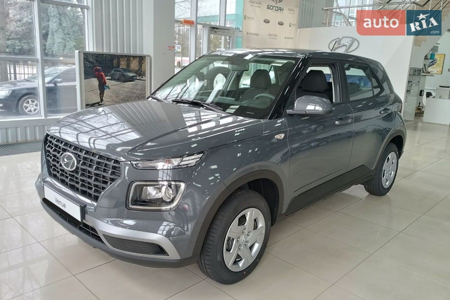 Hyundai Venue - фото 2