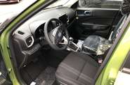 Hyundai Venue - фото 8