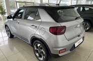 Hyundai Venue - фото 4