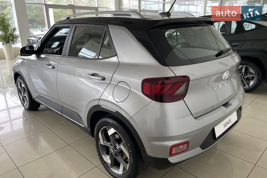 Hyundai Venue - фото 4