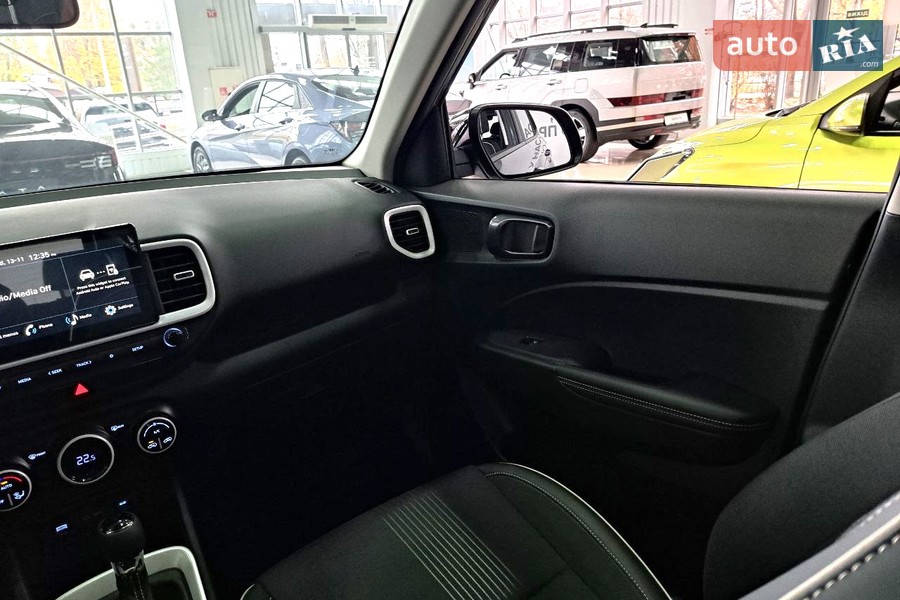 Hyundai Venue - фото 22