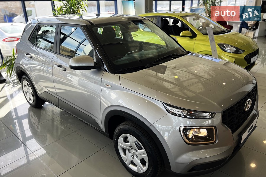 Hyundai Venue - фото 2