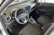 Hyundai Venue - фото 21