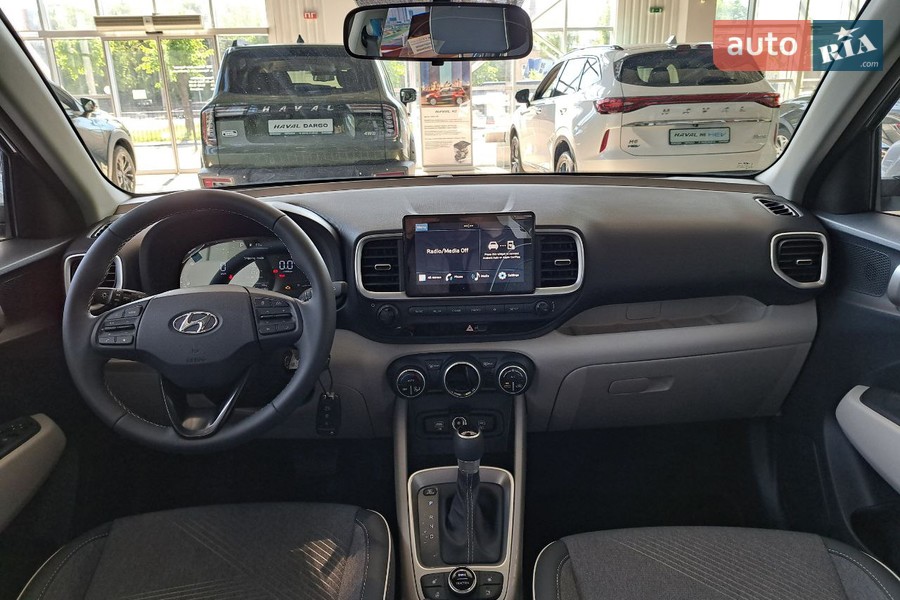 Hyundai Venue - фото 21