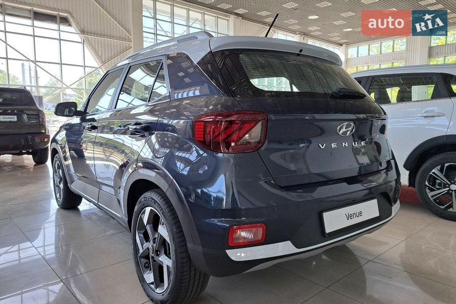 Hyundai Venue - фото 7
