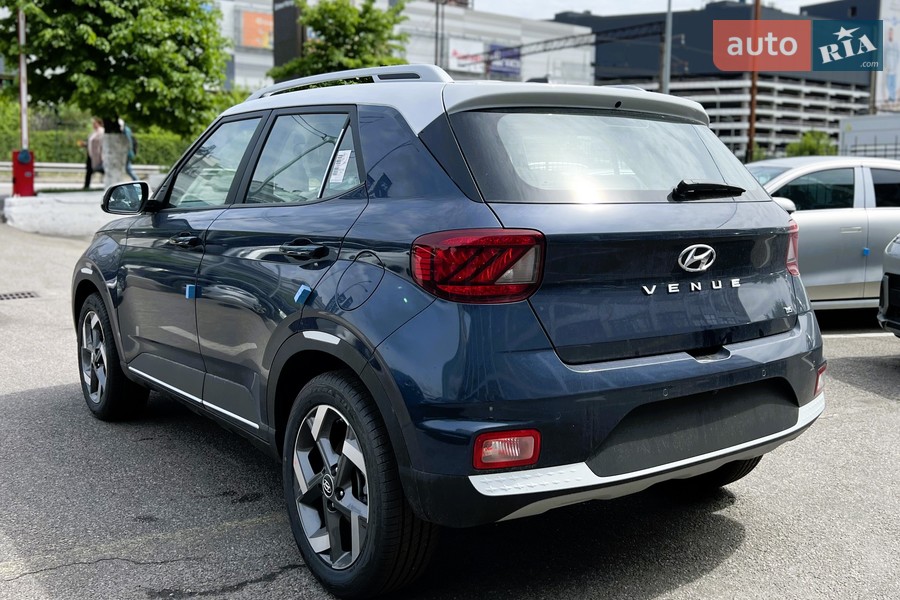 Hyundai Venue - фото 9
