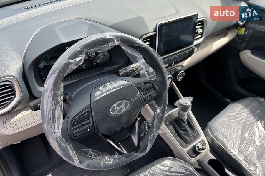 Hyundai Venue - фото 31