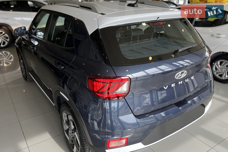Hyundai Venue - фото 8