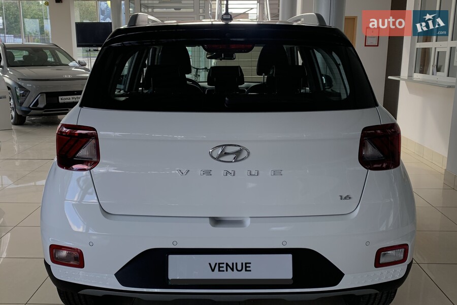 Hyundai Venue - фото 3