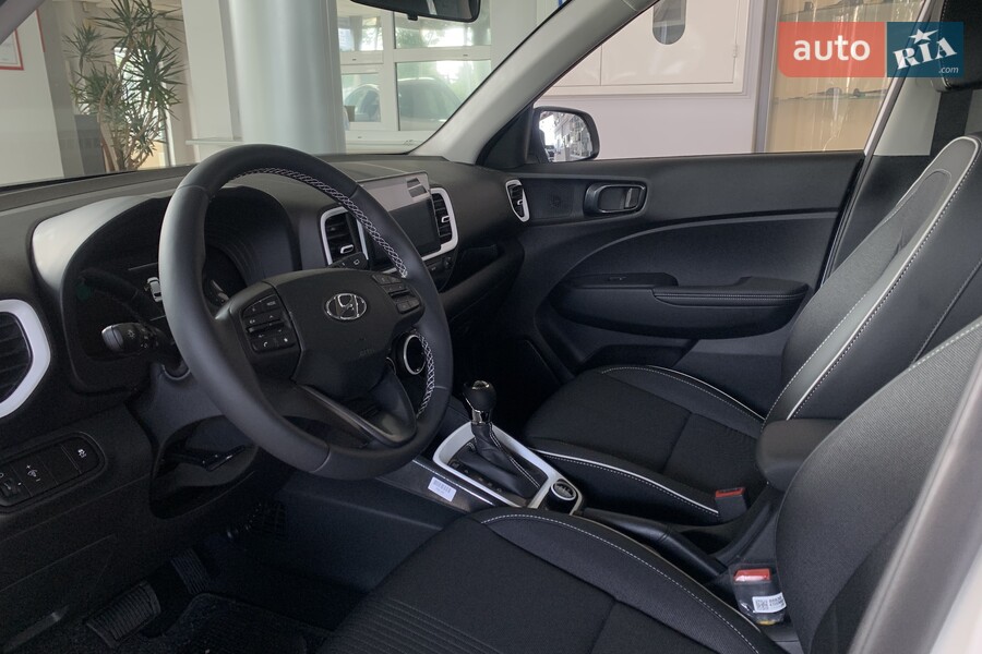 Hyundai Venue - фото 20