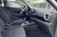 Hyundai Venue - фото 26