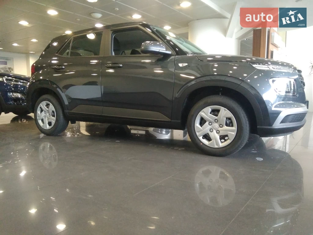 Hyundai Venue Express Plus