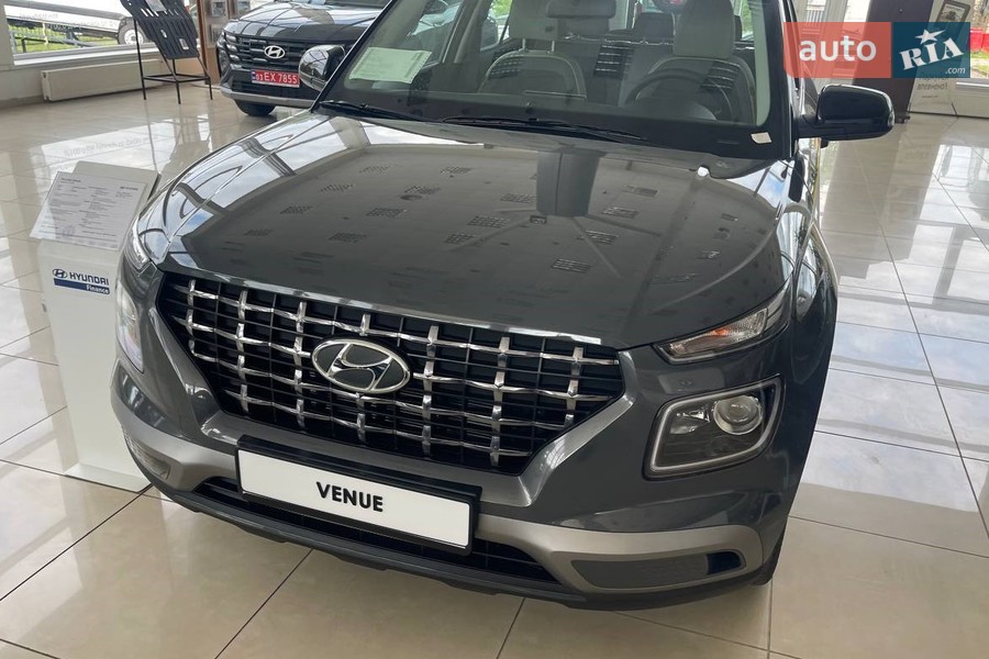 Hyundai Venue - фото 3