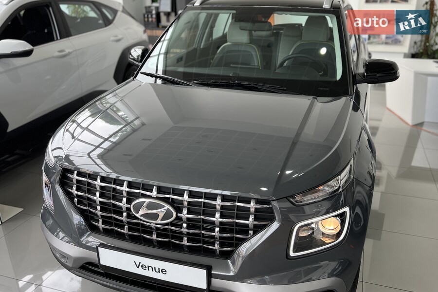 Hyundai Venue - фото 3