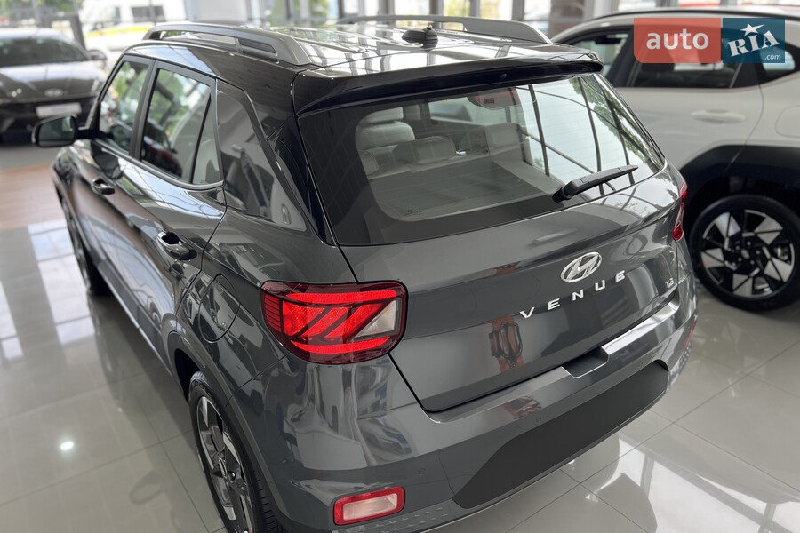 Hyundai Venue - фото 9