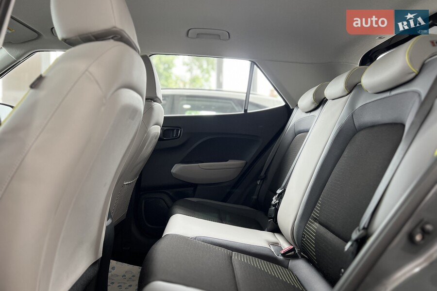 Hyundai Venue - фото 13