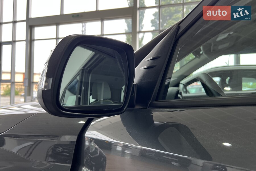 Hyundai Venue - фото 10