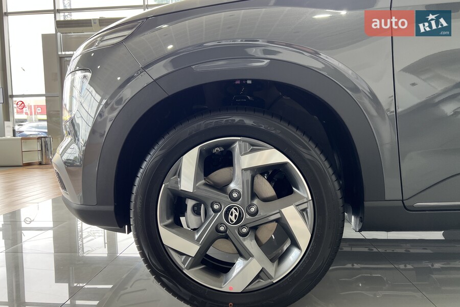 Hyundai Venue - фото 11