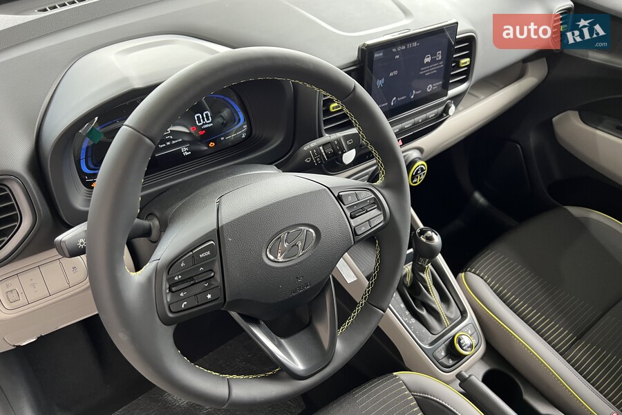 Hyundai Venue - фото 17
