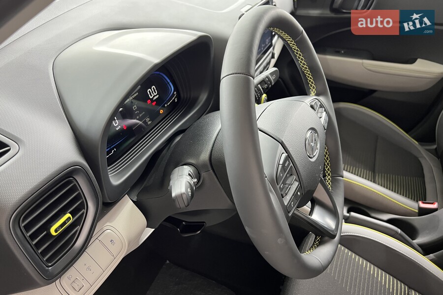 Hyundai Venue - фото 15