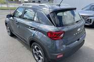 Hyundai Venue - фото 7