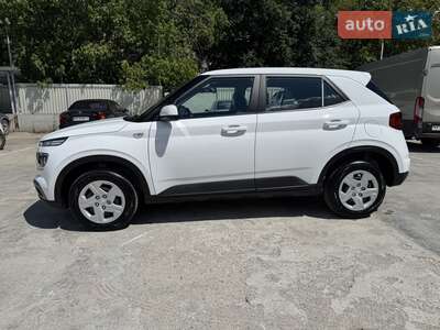 Новий Hyundai Venue 2025 - фото 3