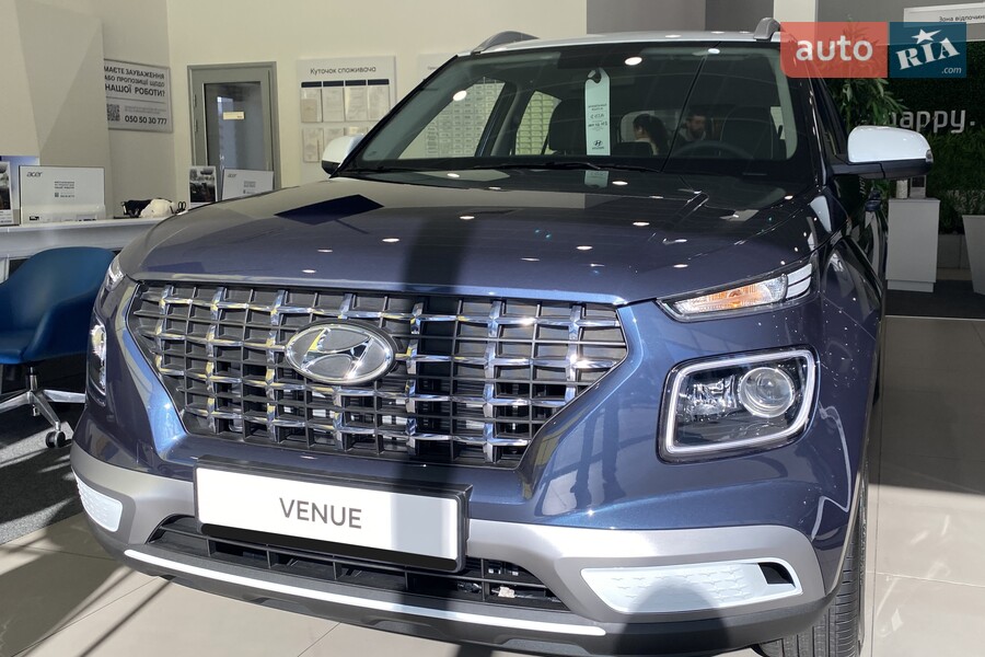 Hyundai Venue - фото 1