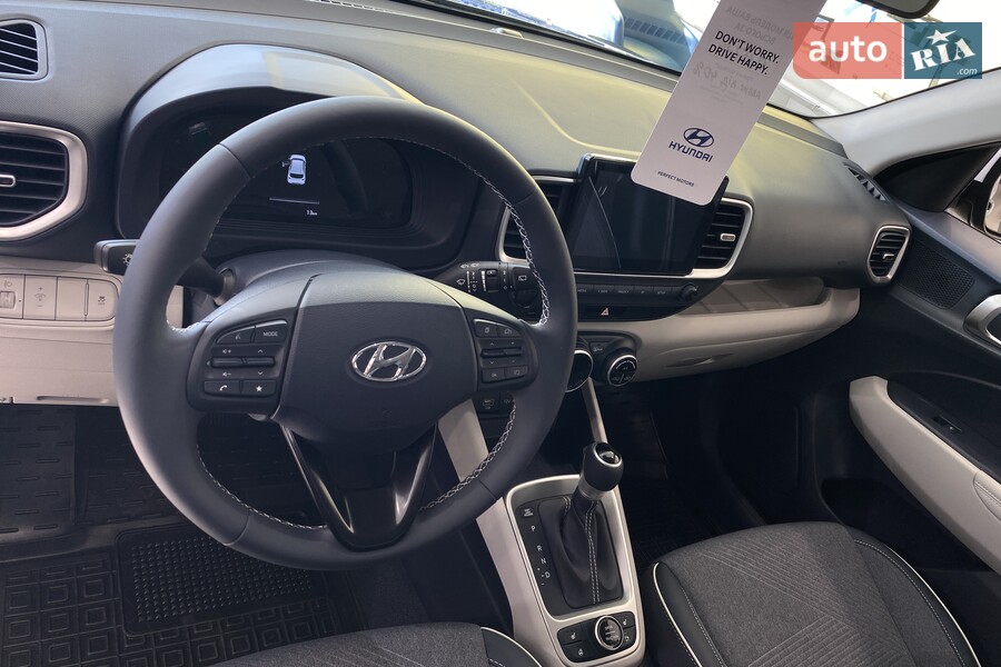 Hyundai Venue - фото 12