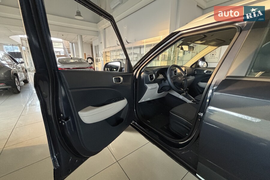 Hyundai Venue - фото 17