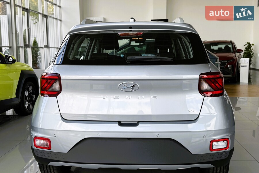 Hyundai Venue - фото 7