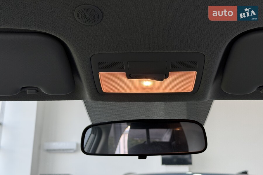 Hyundai Venue - фото 13