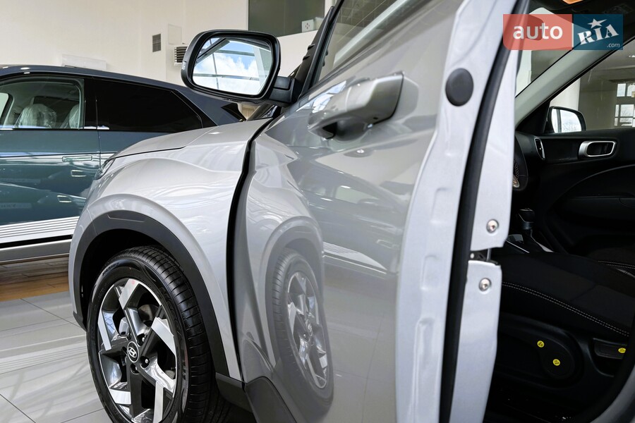 Hyundai Venue - фото 10