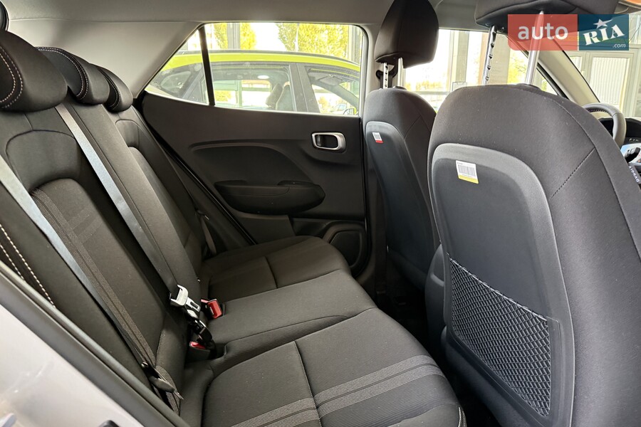 Hyundai Venue - фото 21